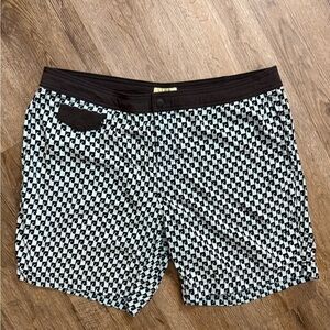 J. Crew • 7” Stretch Eco Pool Short in Waves
